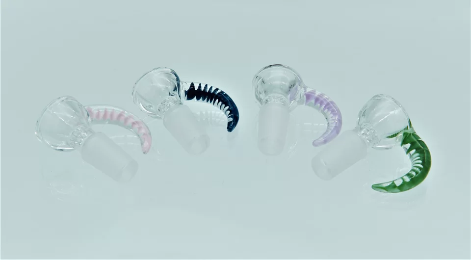CLEAR GLASS BOWL