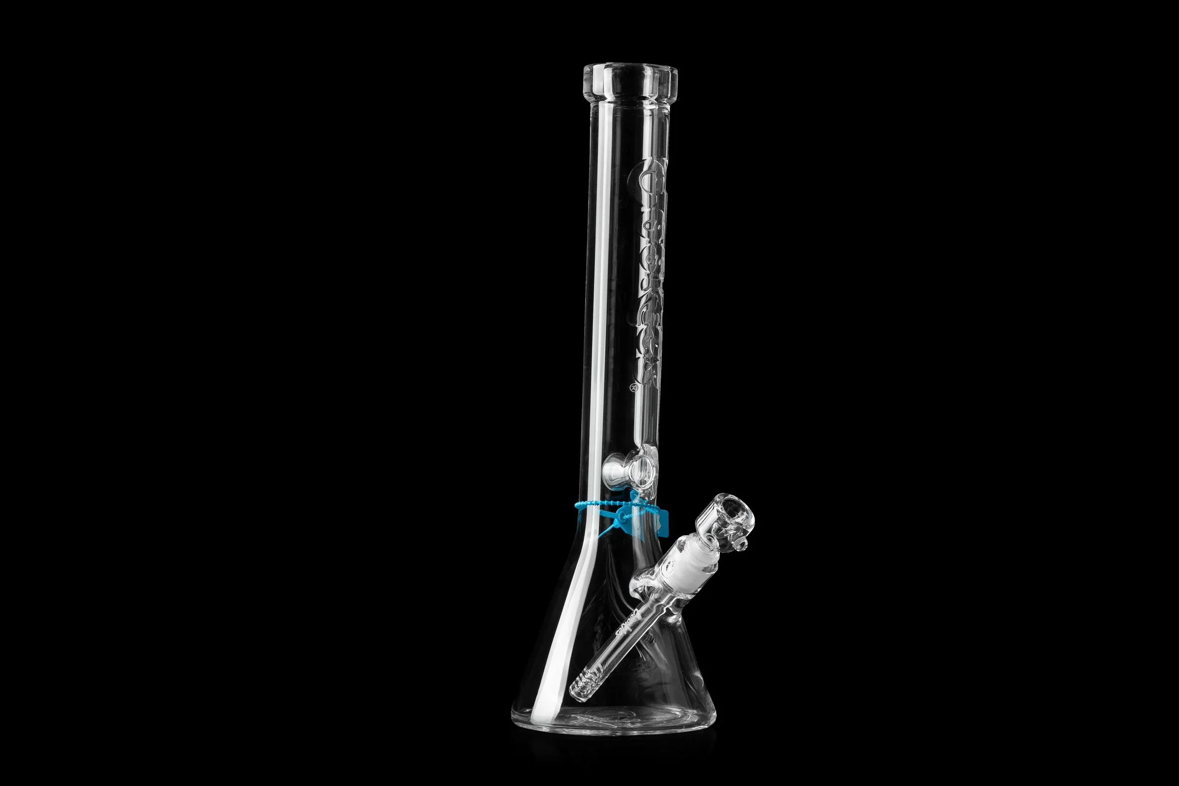 COOKIES 17'' BEAKER  7MM  CLEAR TUBING WITH DEEP ETCHED FLAME POLISHED LOGO (CKW 001)