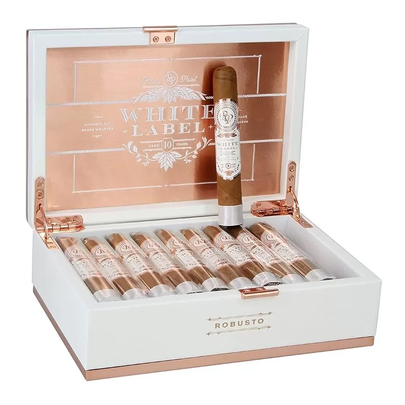 RP WHITE LABEL ROBUSTO (5X50) BOX OF 20