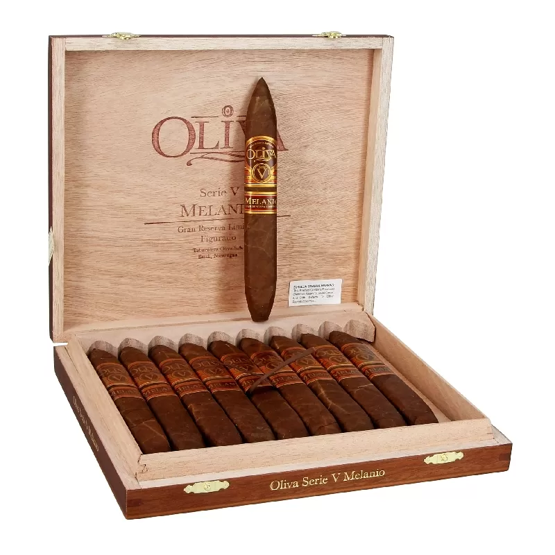 OLIVA SERIE V MELANIO FIGURADO (6.5 X 54) BOX OF 10