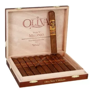 OLIVA SERIE V MELANIO TORO (6X52) BOX OF 10