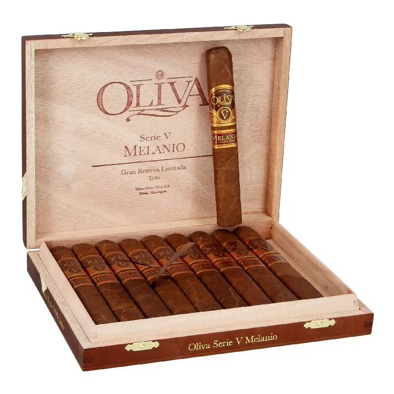 OLIVA SERIE V MELANIO TORO (6X52) BOX OF 10 - 814539015257